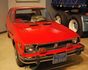 749px-1977_Honda_Civic